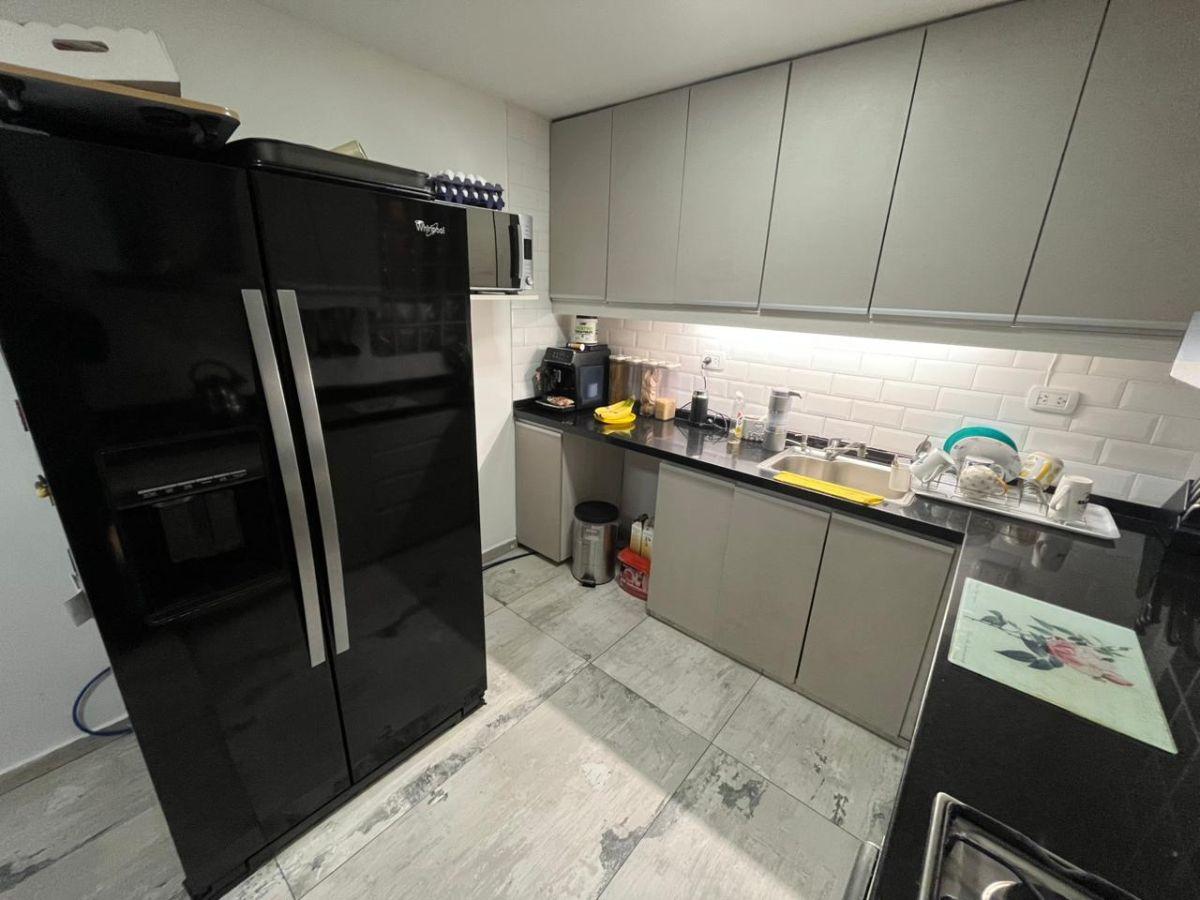 Foto de Galpon con vivienda de 5 ambientes con terraza propia, quincho y, imagen 4