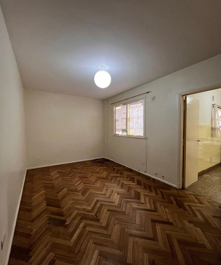 Foto de Departamento 2 ambientes muy amplio 3er piso x escalera, imagen 3