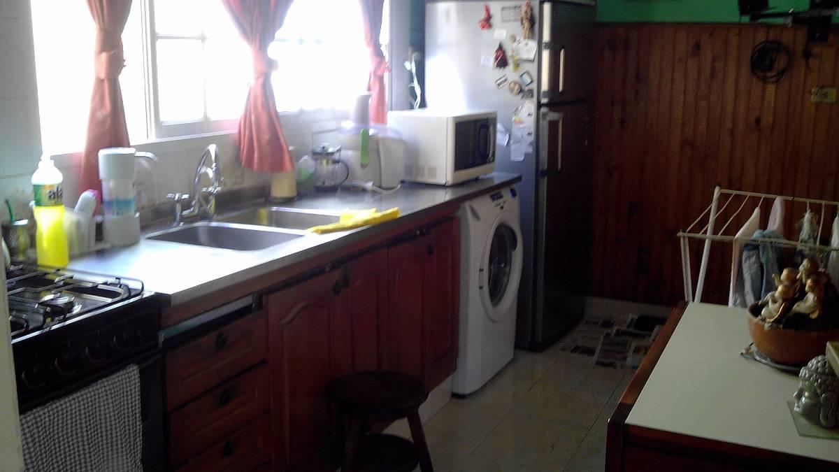 San Martín Centro. Departamento de 3 Ambientes Amplio. Oportunidad! 5