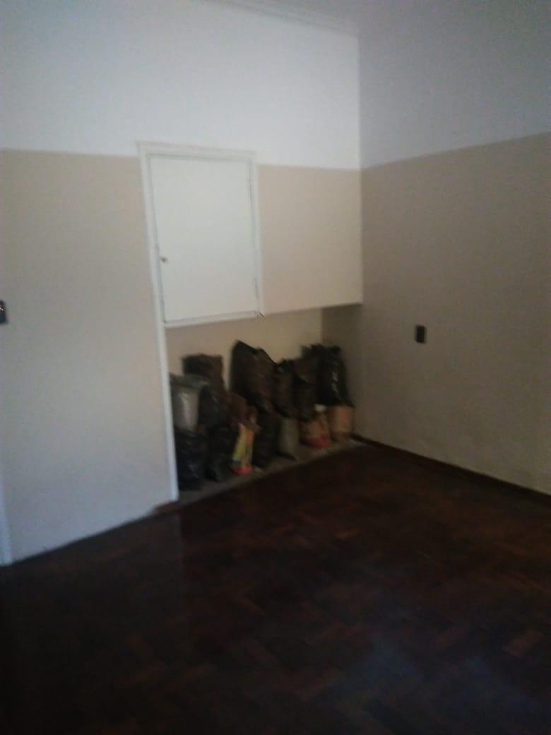 Foto de Ciudadela. Casa 2 amb. frente c/cochera y patio + 2 amb cont, imagen 3