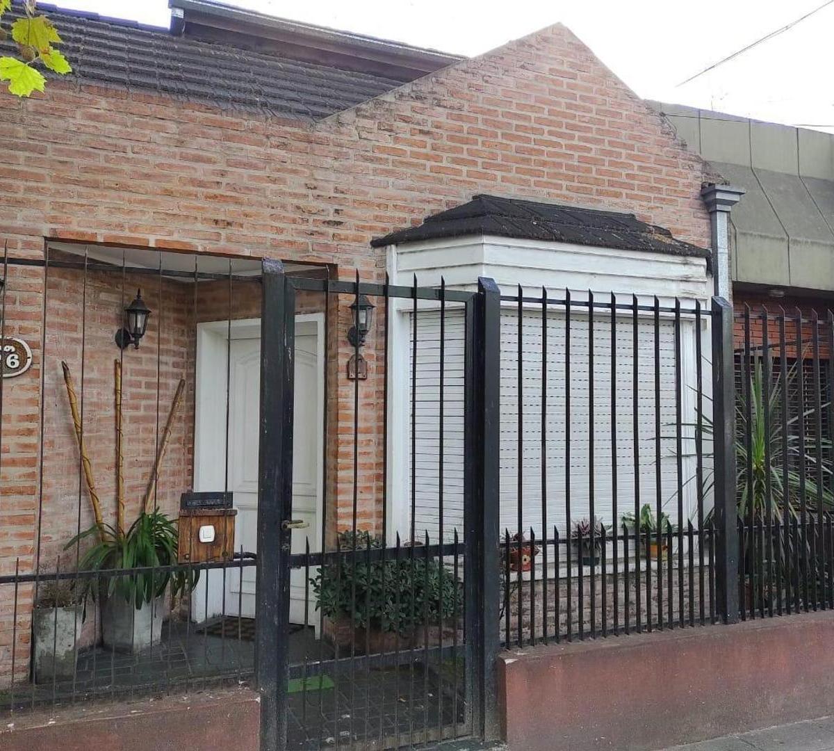 San Martín Centro. Hermosa Casa de 5 Ambientes con Amplio Pa 5