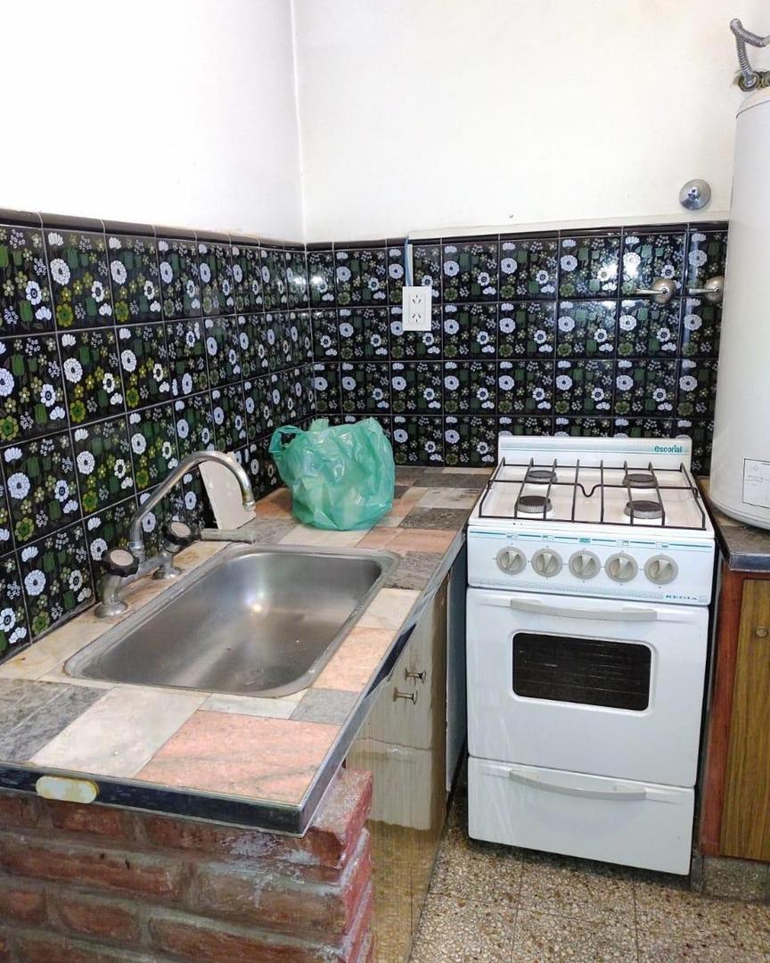San Martín Centro. Departamento Monoambiente con Balcón y Co 4