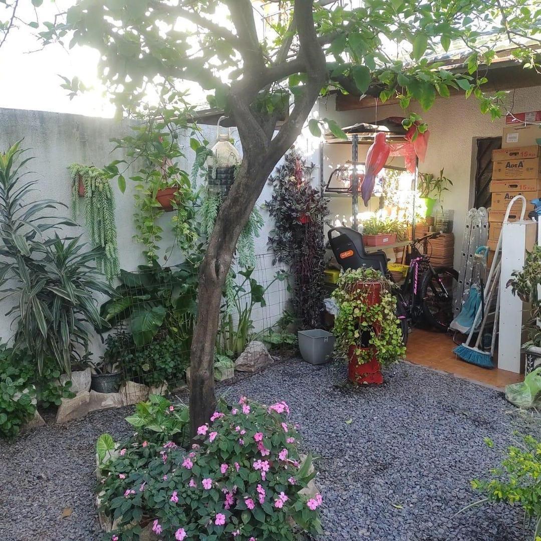 Villa Maipú. Dúplex 4 Ambientes con Garaje Cubierto y Hermos 4