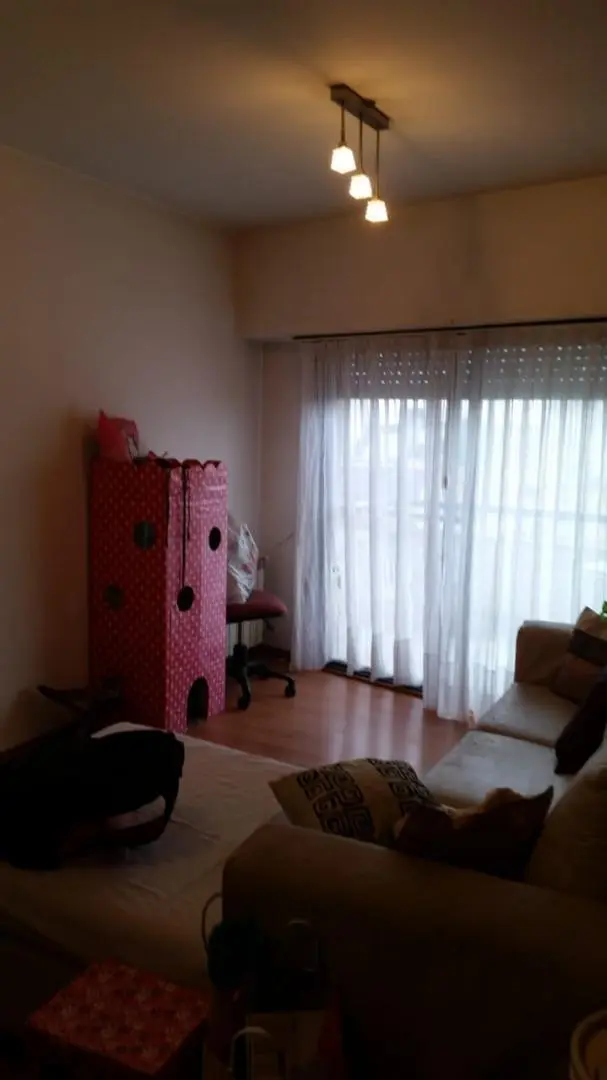 Departamento 2 amb. c/balcón en San Martín Centro c/cochera 4