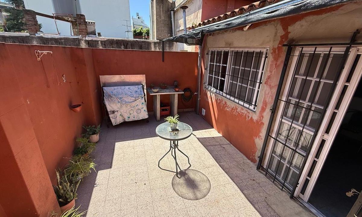Villa Devoto PH 4 Ambieentes Al Frente Patio y Terraza 2