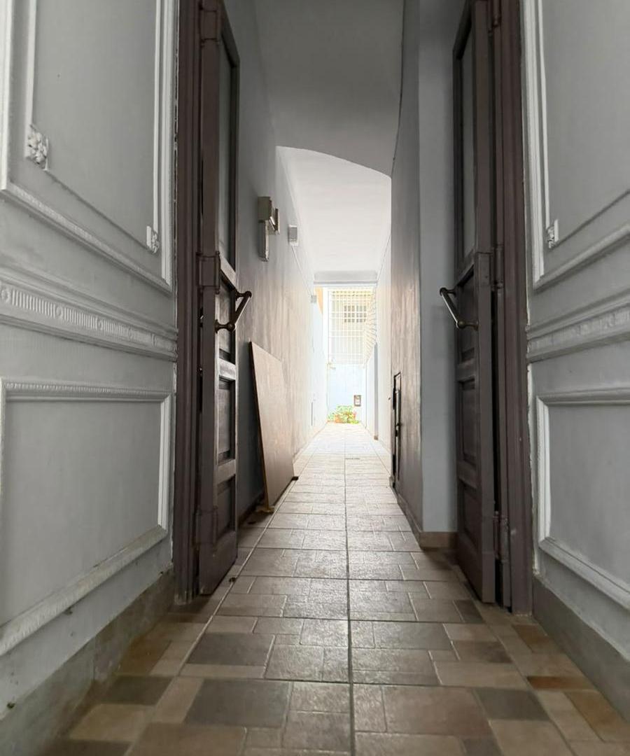 Foto de CASA PH EN ALQUILER - IDEAL ESTUDIO. OFICINA, imagen 2