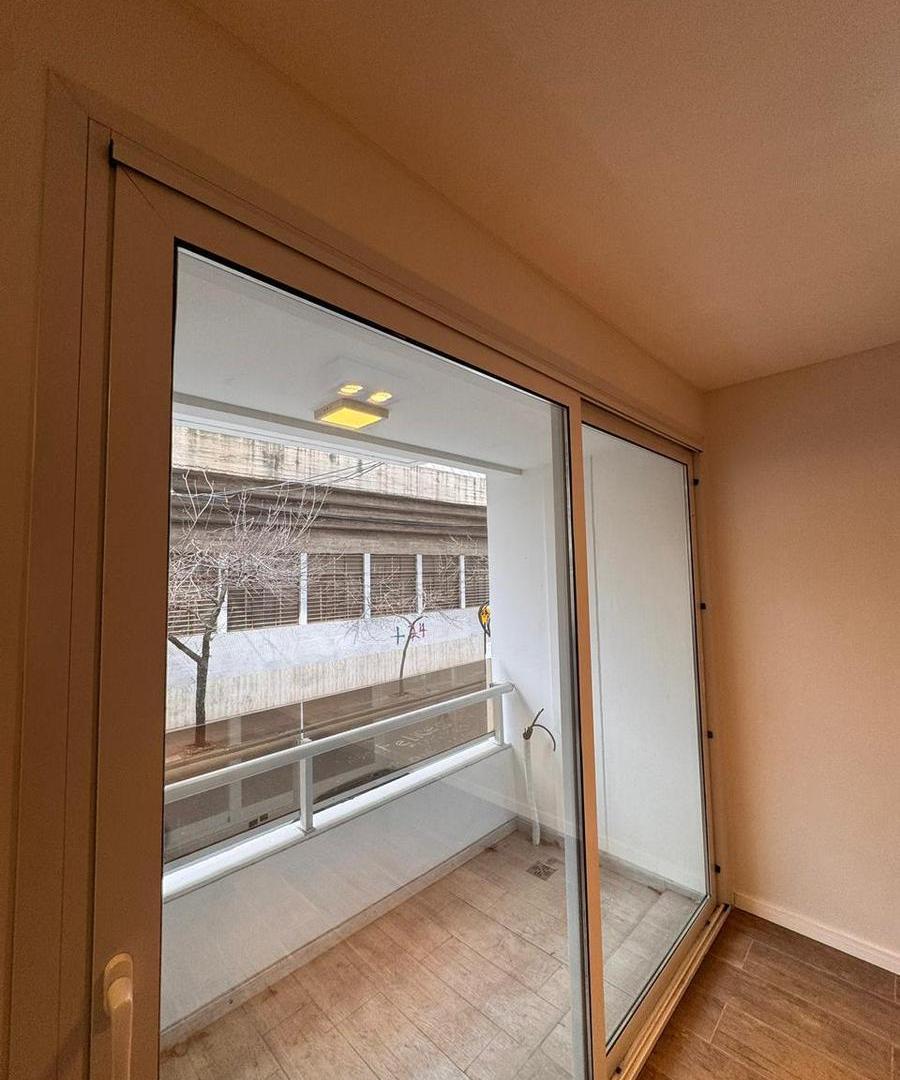 Foto de Departamento de 2 dormitorios con patio de uso exclusivo, imagen 4