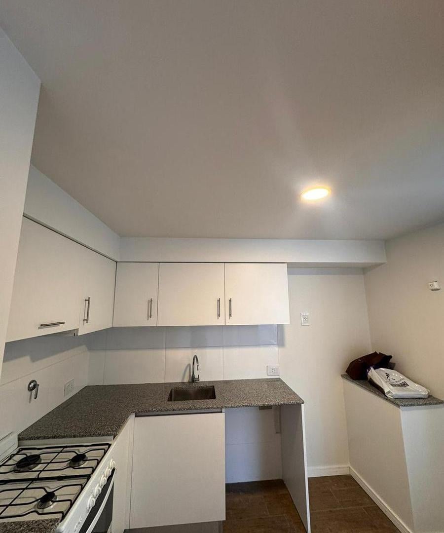 Foto de Departamento de 2 dormitorios con patio de uso exclusivo, imagen 3