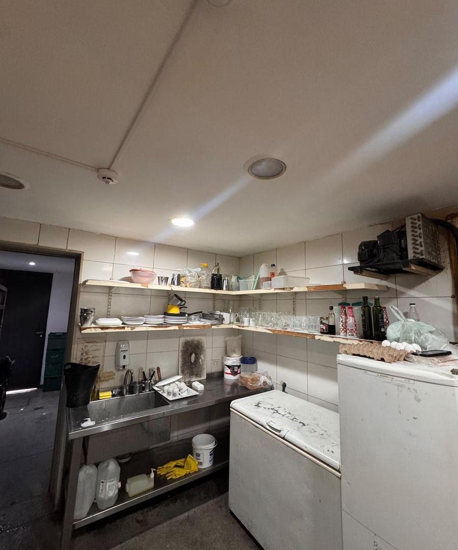 Foto de Excelente local comercial en esquina, imagen 3