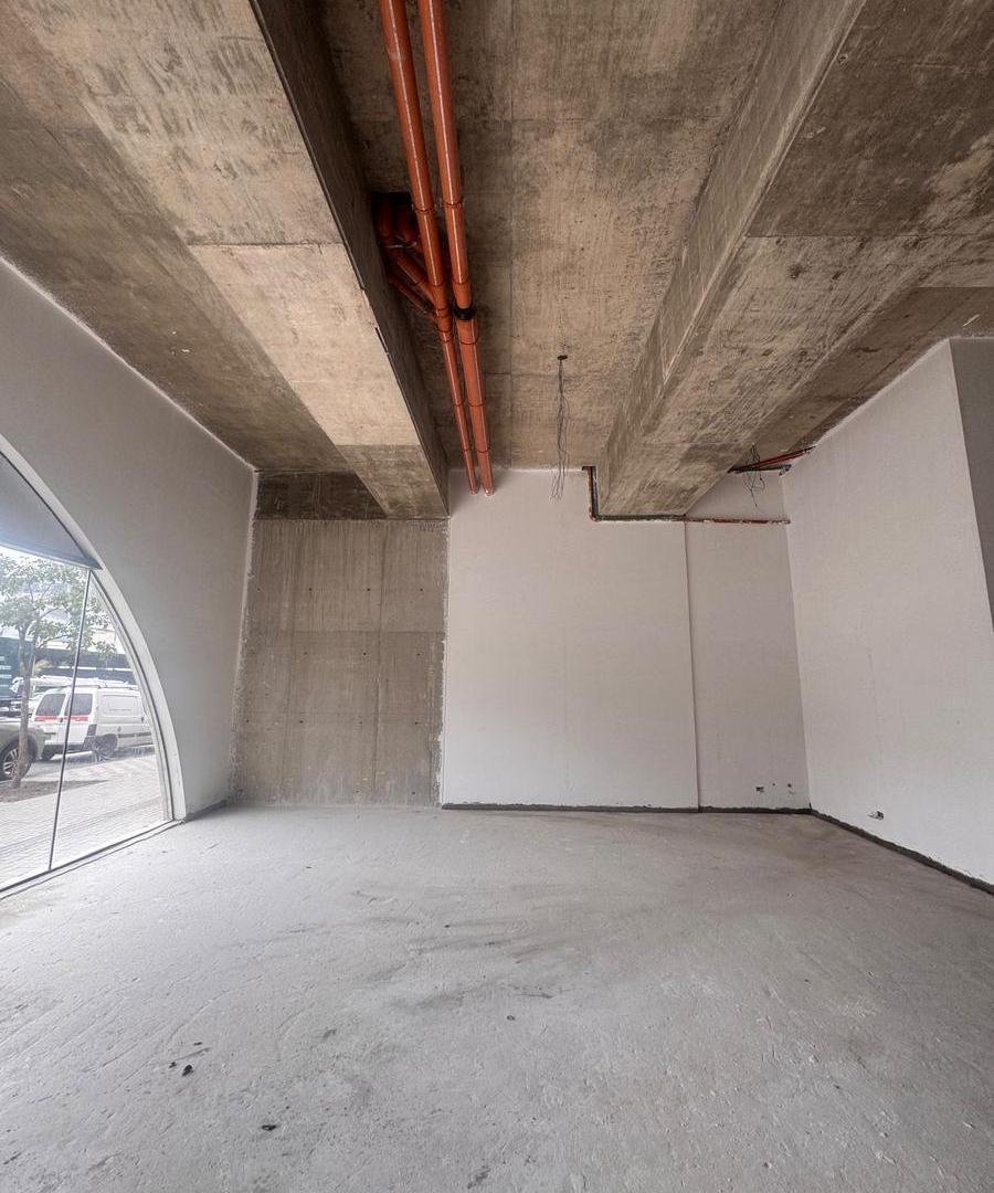 Foto de Importante local comercial en Puerto Norte, imagen 4