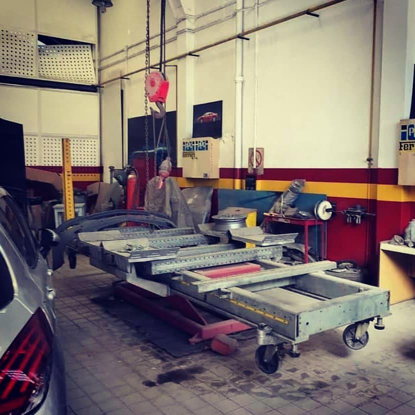 Excelente Oportunidad Taller Chapa / Pintura, Totalmente Equipado Venta 3
