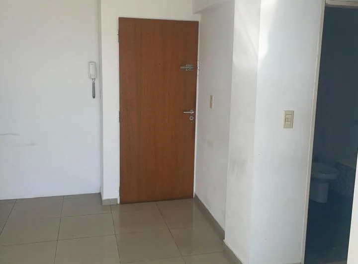 Alquiler, Villa Del Parque, Monoambiente al frente con balcón Av Beiro 1