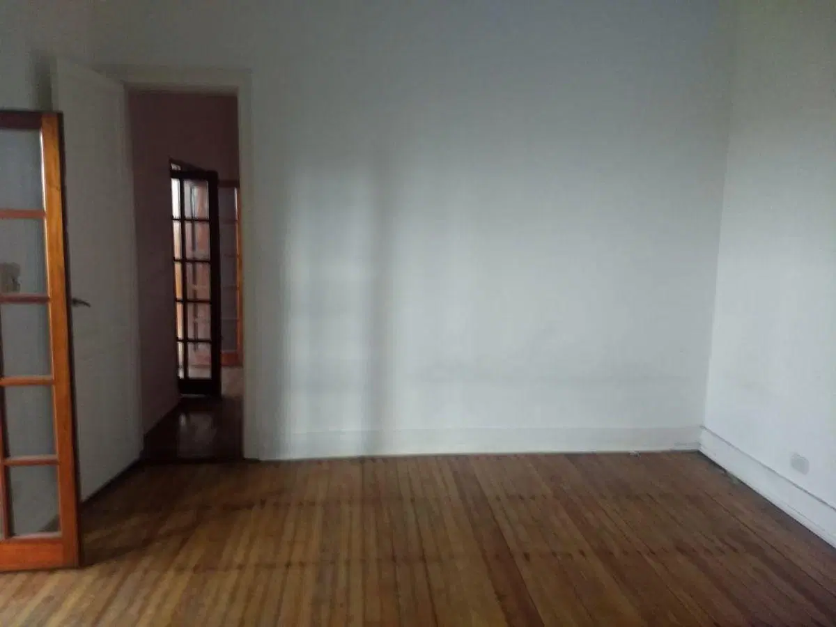 SAAVEDRA,EXCELENTE CASA EN ALQUILER COMERCIAL O PROFESIONAL, CUATRO AMBIENTES Y 3
