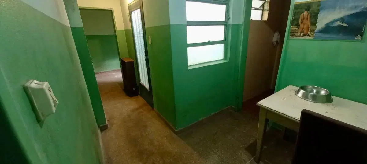 AGRONOMÍA ALQUILER CASA CINCO AMBIENTES CON COCHERA USO COMERCIAL O PROFESIONAL 5