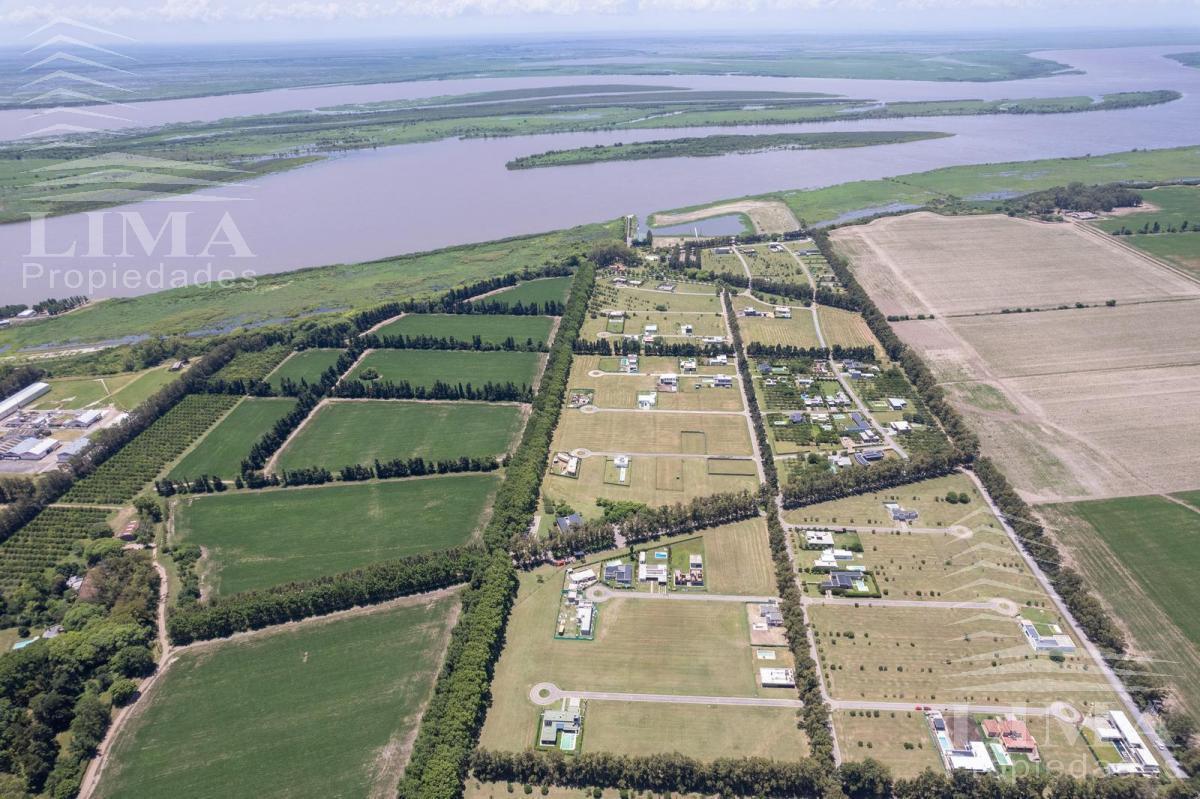 Terreno en Azahares del Paraná 3