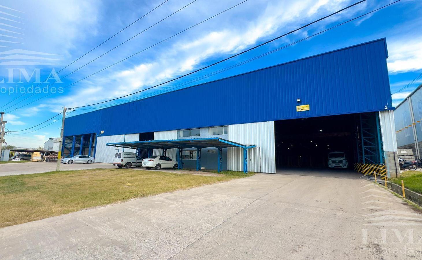 Depósito en Parque Industrial Alvear de 4700m2 en ALQUILER
