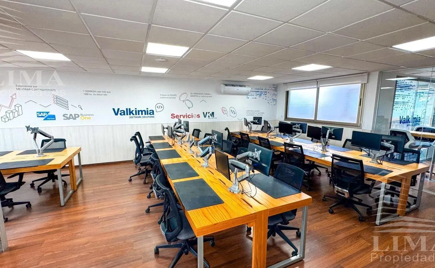 Oficina en Centro Dorrego 1639  142m2 5