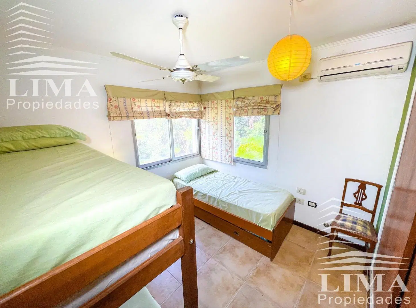 Casa 5 dormitorios con pileta, amueblada. Roldán - Cotos de la Alameda 2