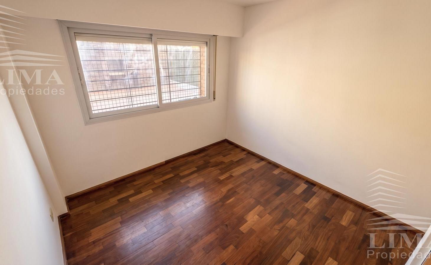 Foto de Departamento CON COCHERA y PATIO en Rosario, imagen 4