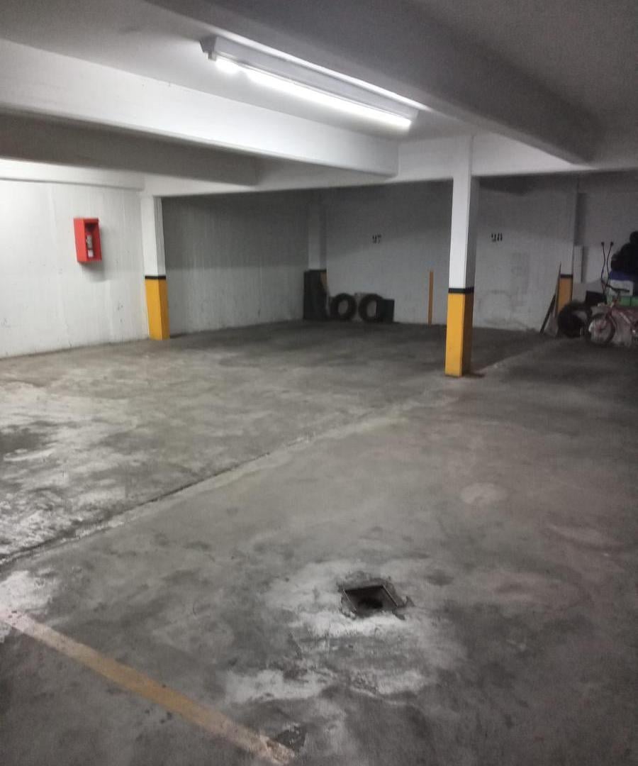Cochera en Centro