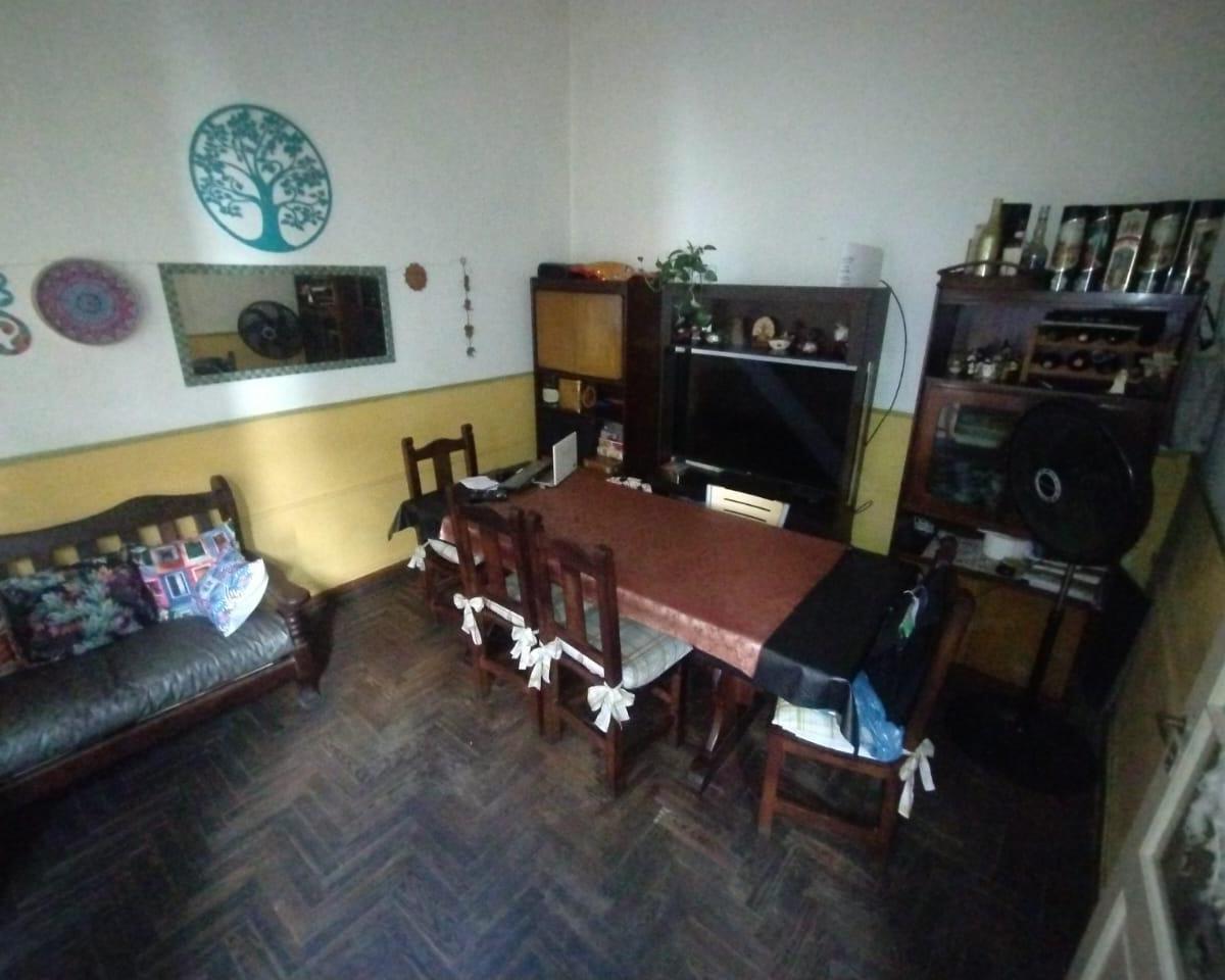 Venta PH con Local a La Calle, Gran Terraza, 175 m² Totales 3