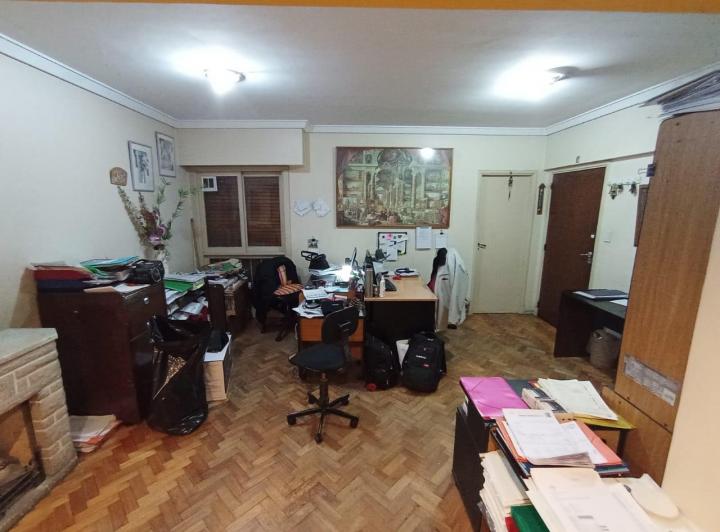EXCELENTE DEPTO A LA VENTA 3 AMB, 71m2 APROX, COCHERA Y BAULERA, BELGRANO 3