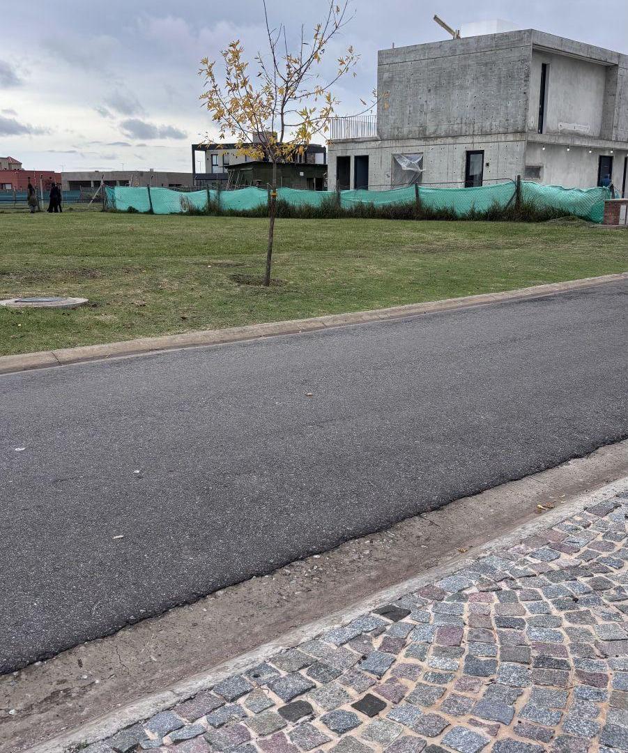 Foto de LOTE EN SAN SIMON - FALSO PERIMETRAL - EXPANSION DE FONDO, imagen 5