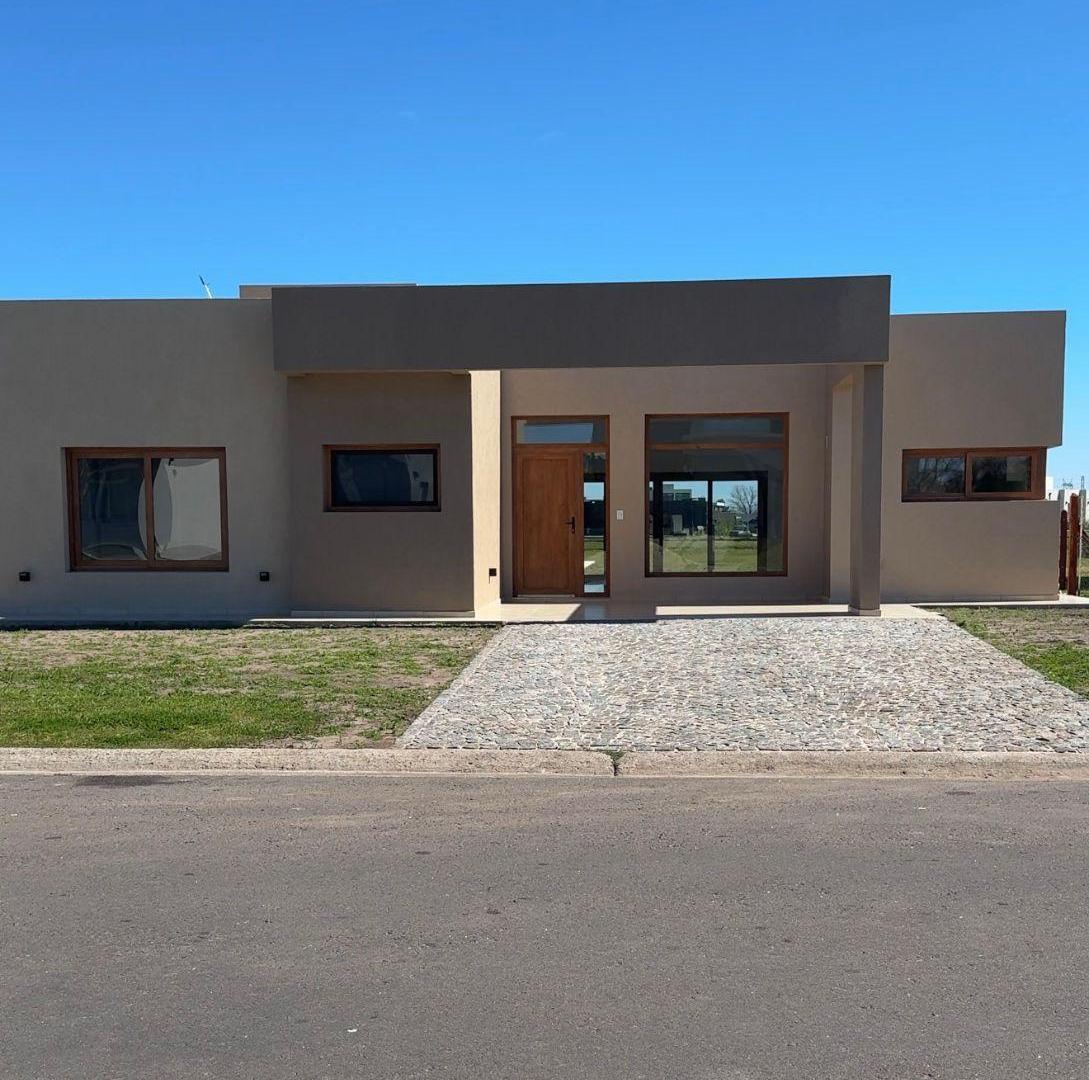 Foto de EXCELENTE CASA CON PISCINA Y PARRILLA EN SAN FELIPE, imagen 5