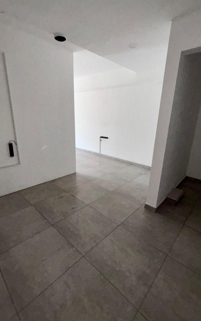 Foto de Local Comercial en Canning Center - A metros de AV. Mariano Castex, imagen 5