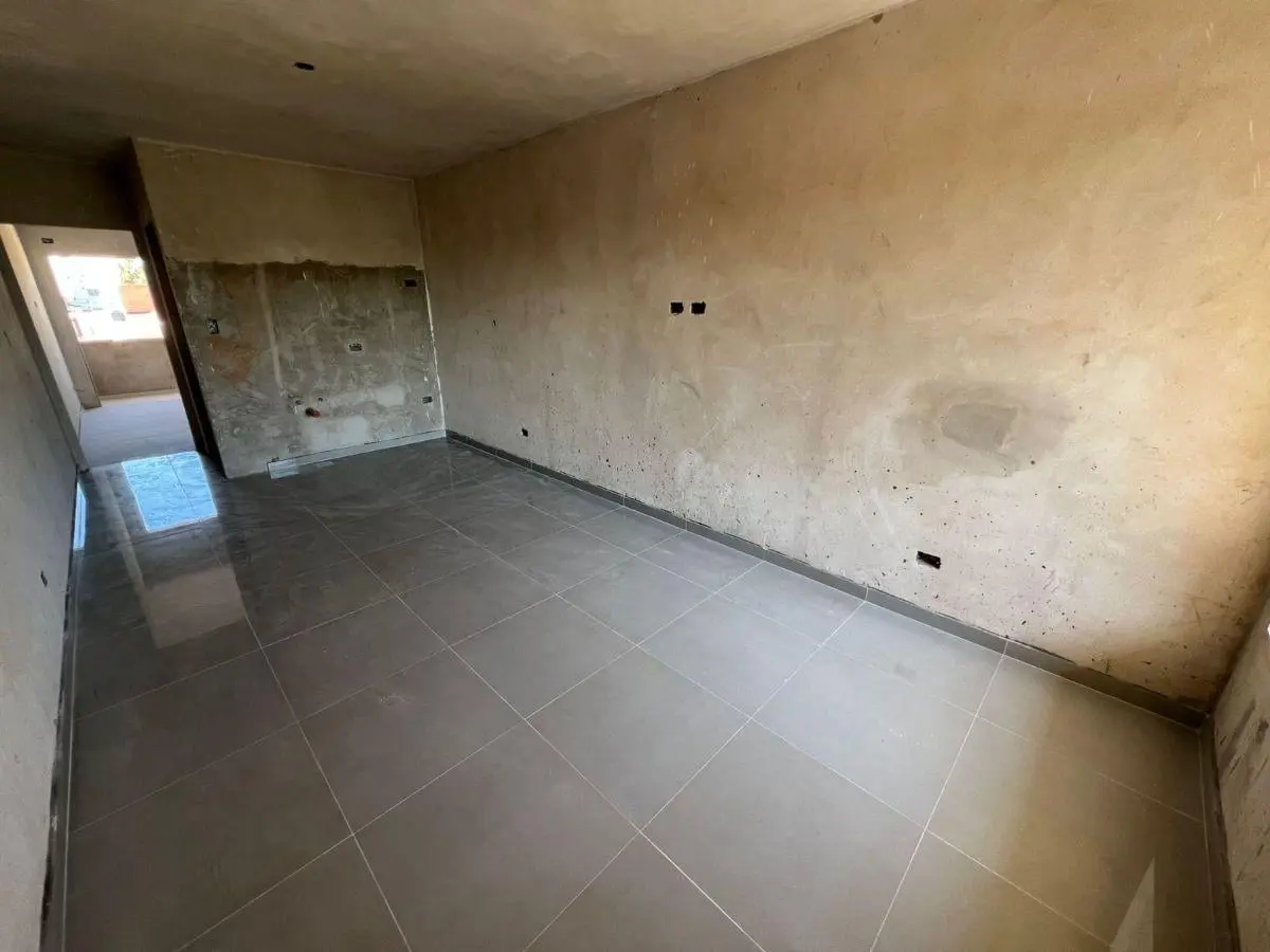 DEPARTAMENTO 2 AMB - 1° PISO AL FRENTE - CON BALCON - ENTREGA INMEDIATA 2