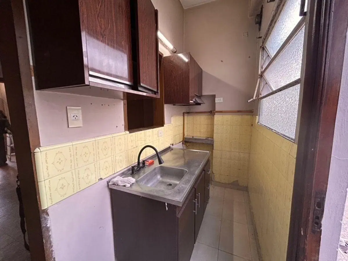 Casa en alquiler c/ cochera en Lomas del Mirador 5