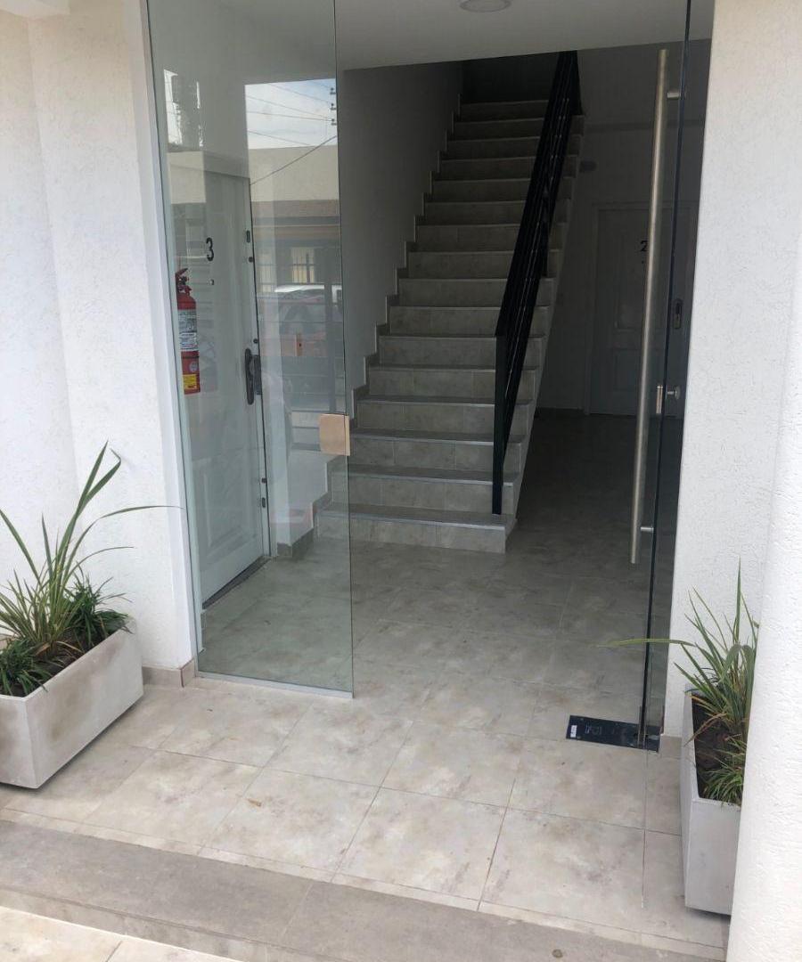 Foto de DEPARTAMENTO MONOAMBIENTE AL FRENTE - BAJAS EXPENSAS, imagen 2