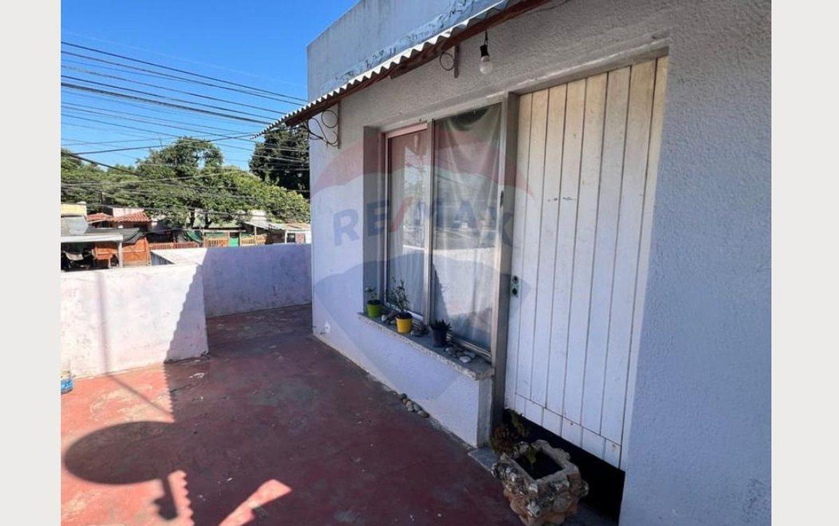 Venta Casa con Local y Monoambiente a Refaccionar 2