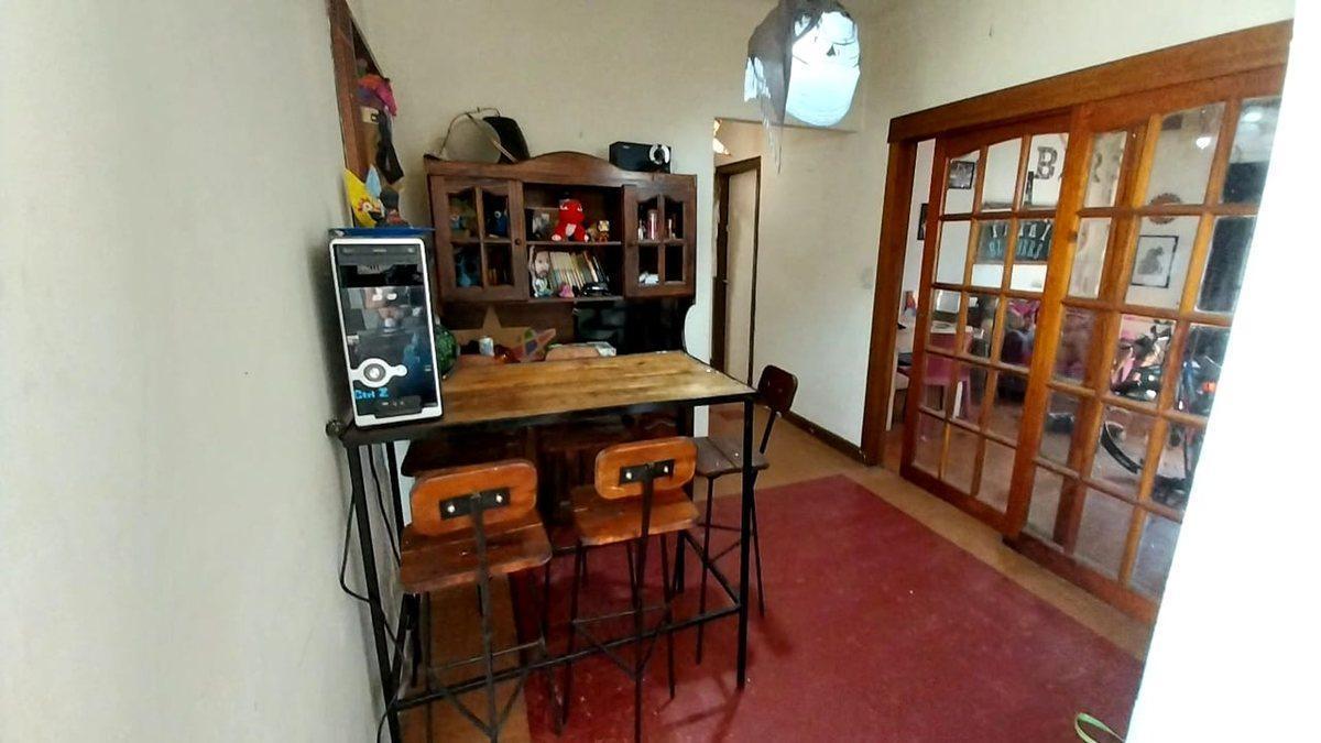 Venta de Dep2 Amb. en Moreno Centro, Patio y Parri 3