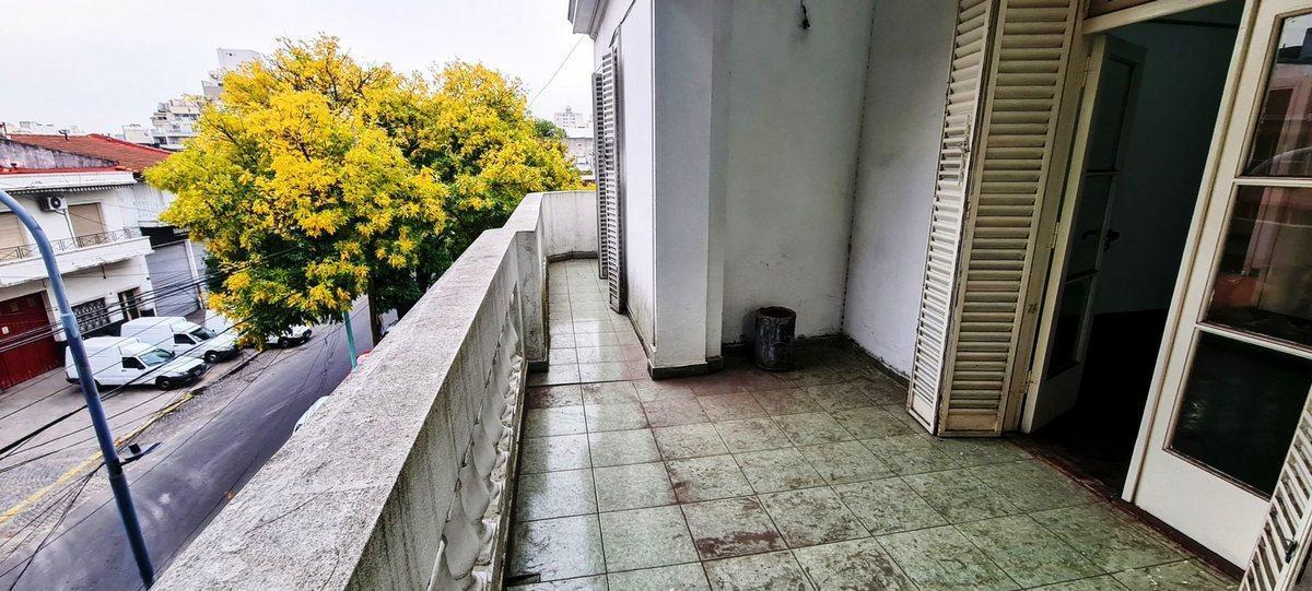 Venta Departamento 6 Amb Villa del Parque 3