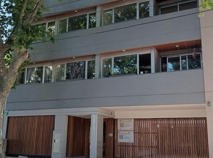VENTA MONOAMBIENTE CON BALCON - V. LUGANO 5