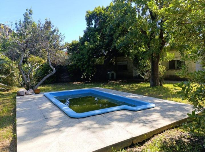 VENTA CASA 6 AMBIENTES C PARQUE Y COCHERA HAEDO 5