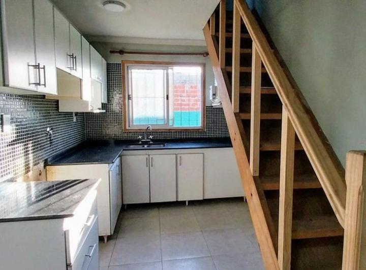 VENTA CASA MORENO 3 AMB + JARDIN+COCHERA 3