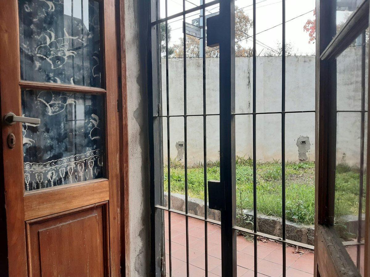 VENTA CASA MATADEROS LOTE PROPIO PERMUTA