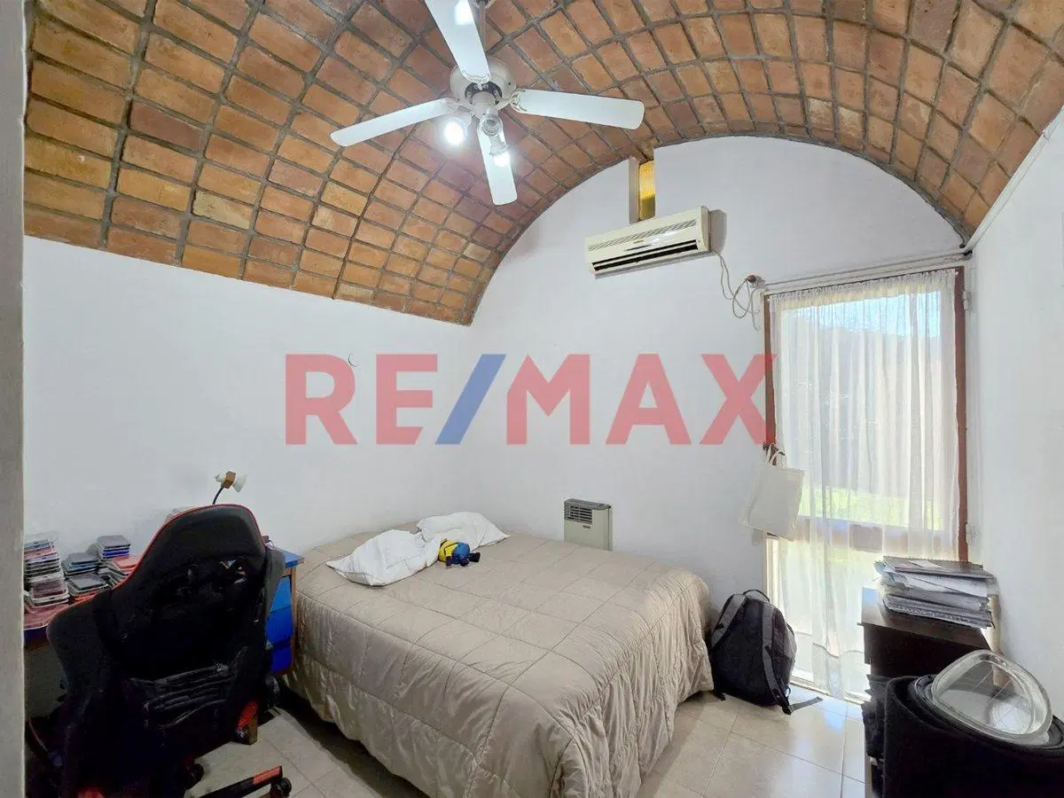 CASA 4 AMB VENTA COUNTRY EL POTRERO MERLO RENOVADA 4
