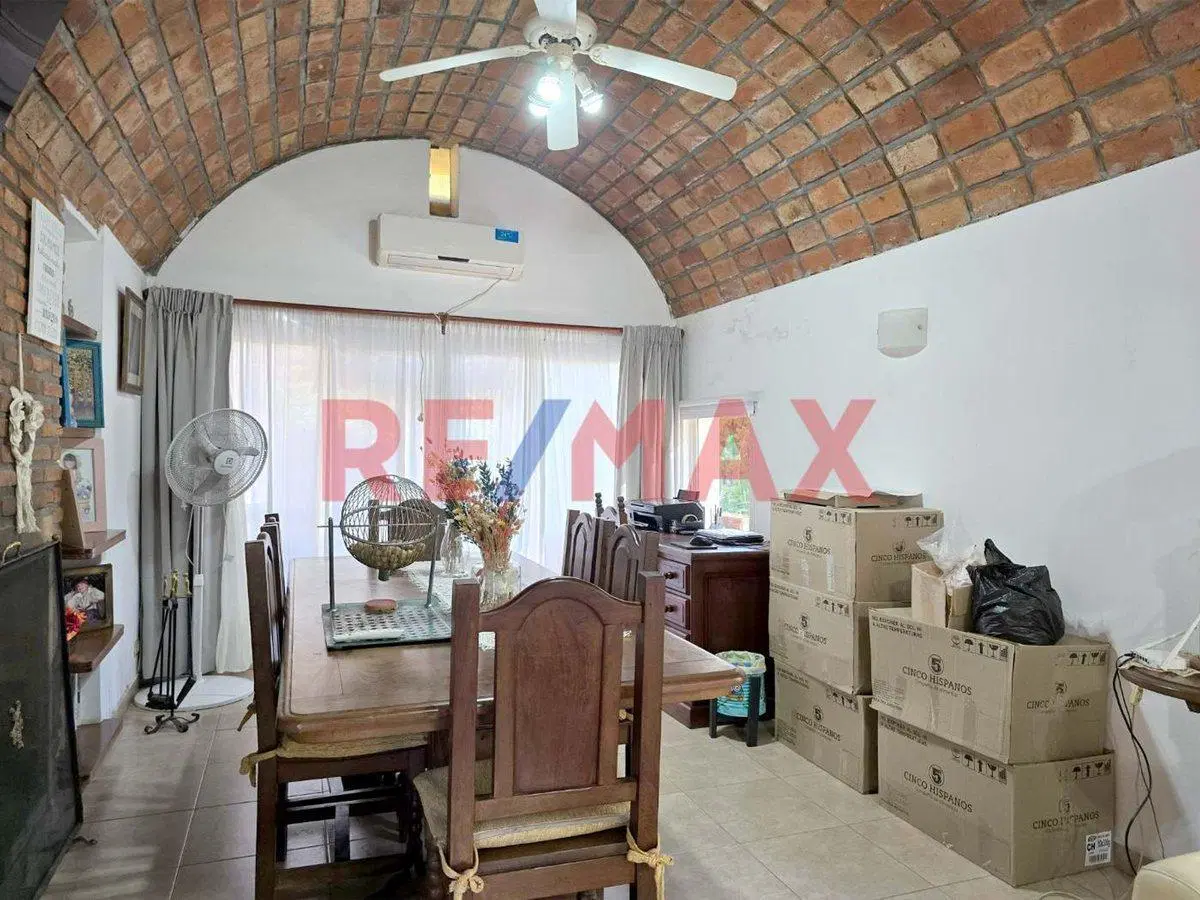 CASA 4 AMB VENTA COUNTRY EL POTRERO MERLO RENOVADA 3