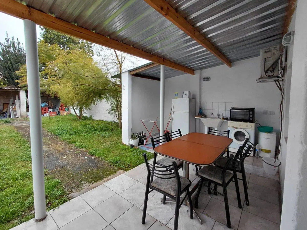 VENTA PH AL FRENTE MONOAMBIENTE MORON SUR 4