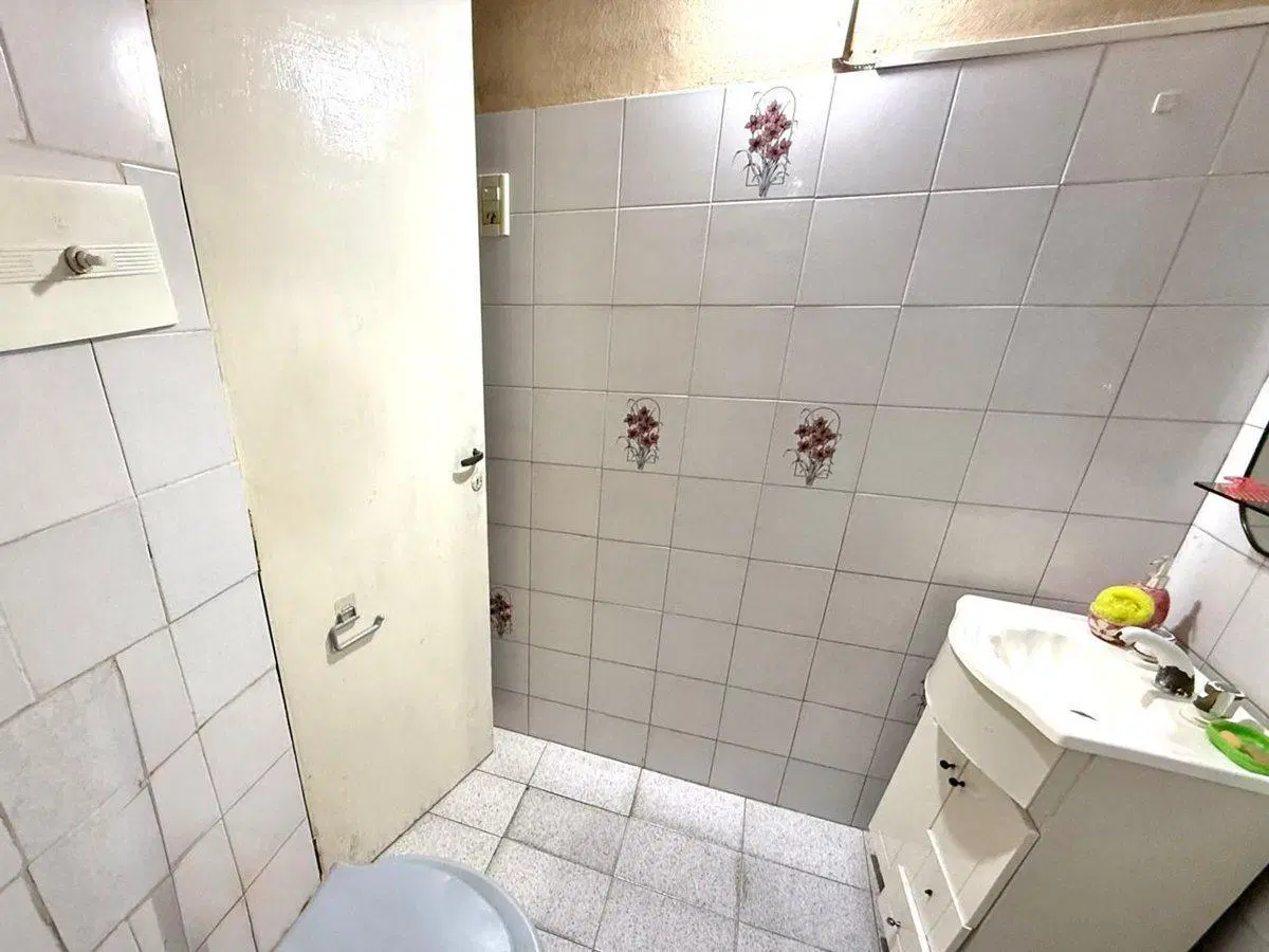 CASA EN VENTA 5 AMBIENTES MERLO MULTIFAMILIAR 5
