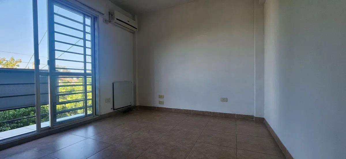VENTA DEPTO 2 AMBIENTES CASTELAR APTO CREDITO 2