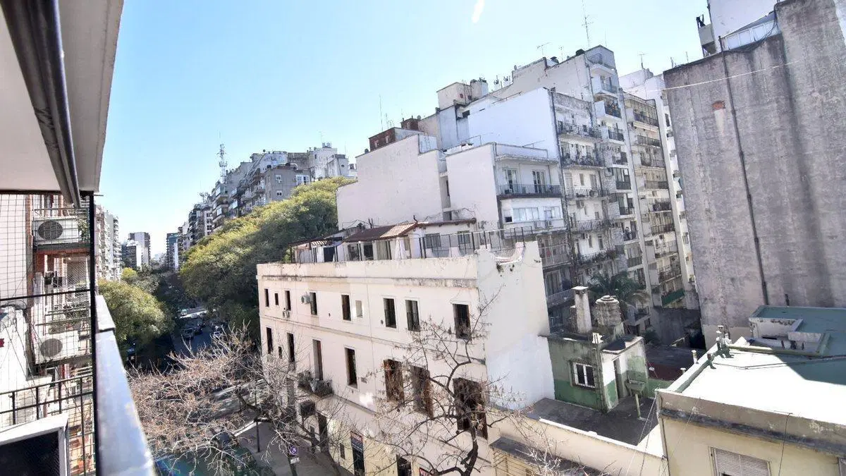 VENTA DEPTO. 3 AMBS PALERMO C/ DEPEN. Y BAULERA 5