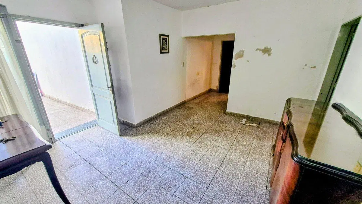PH 2 AMB CON LOCALES ITUZAINGO - VENTA EN BLOQUE 4