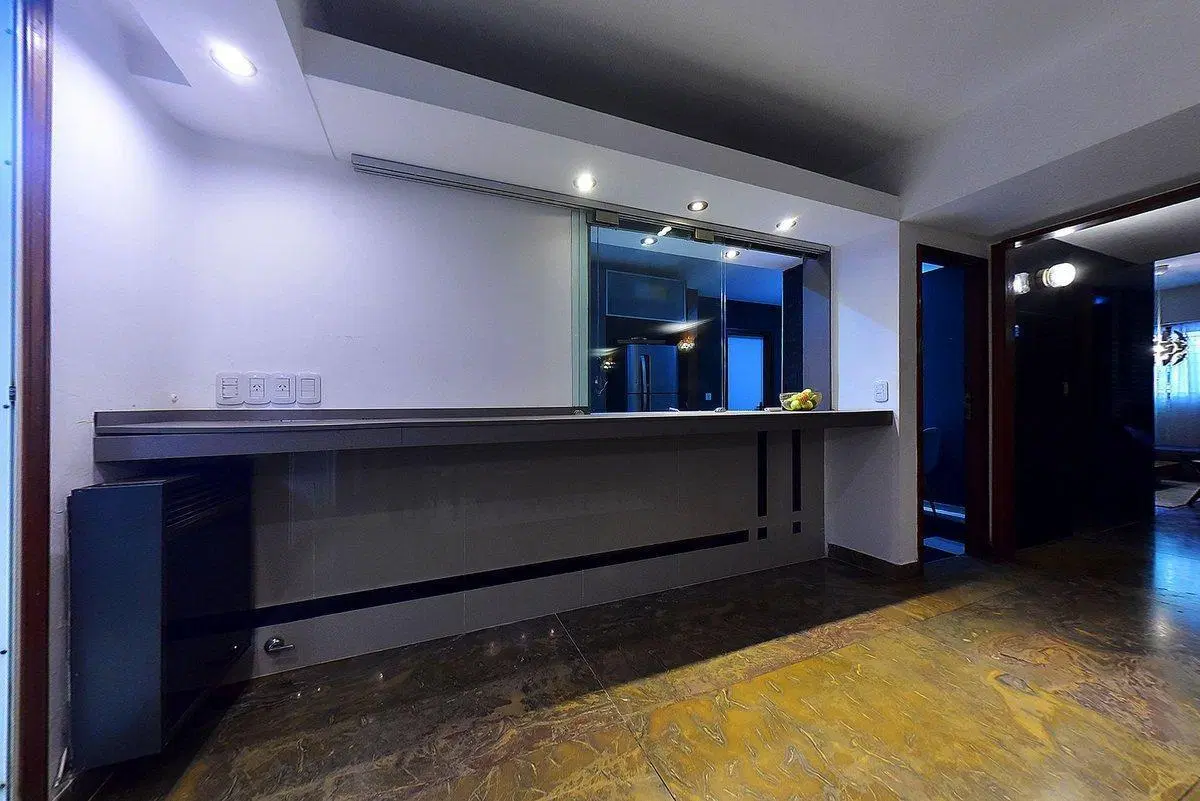 VENTA CASA 5 AMB BELGRANO R COCH/ASCENSOR PERMUTA 4