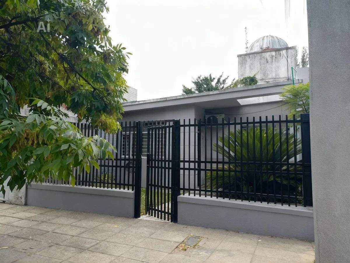 venta casa 4 amb + depto 3 amb castelar cerca Alem 2