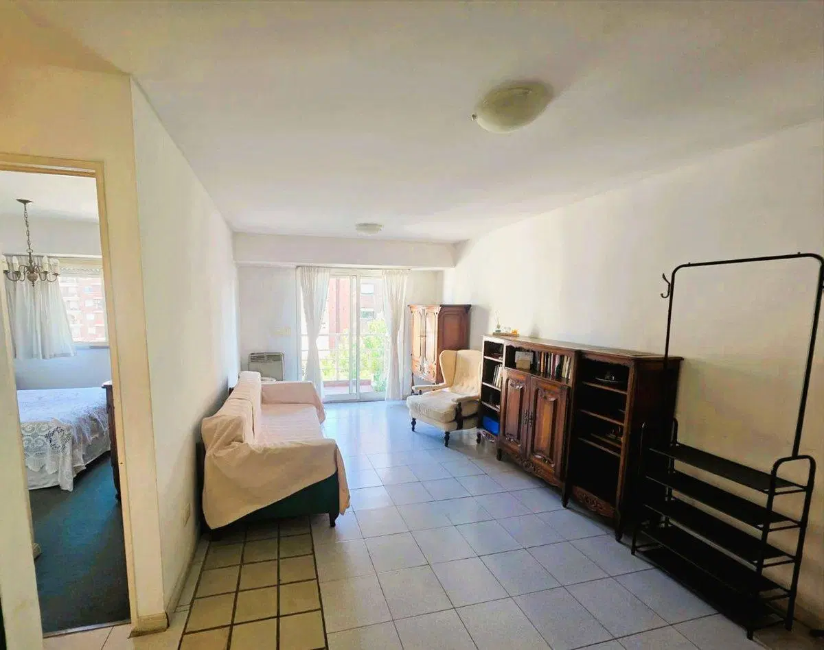 VENTA Depto 2 ambientes Moron 3