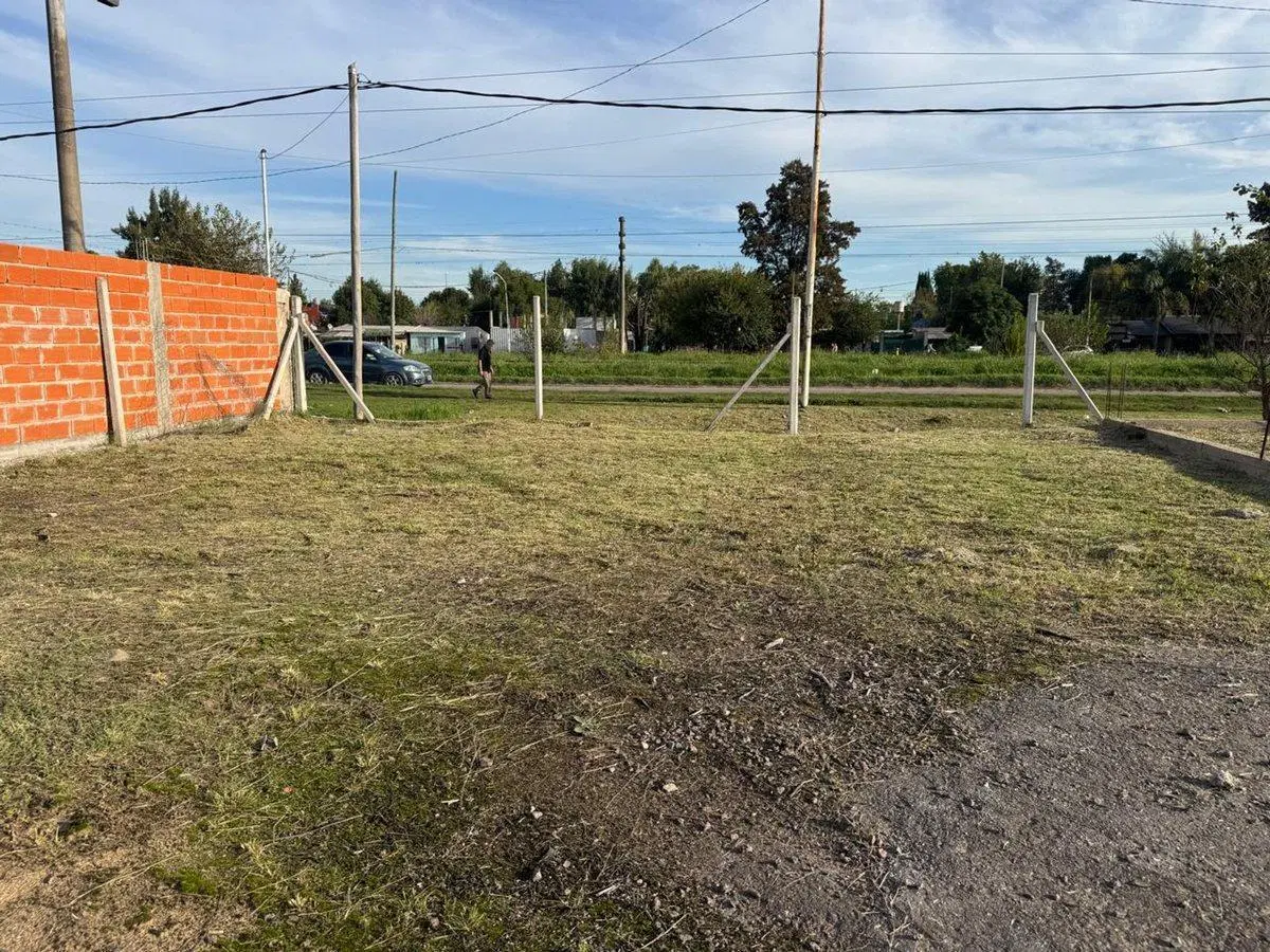 VENTA LOTE 300 m2, FRANCISCO ALVAREZ. 2